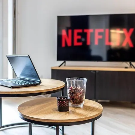 L'ilot Bleu Paradis Apartment *